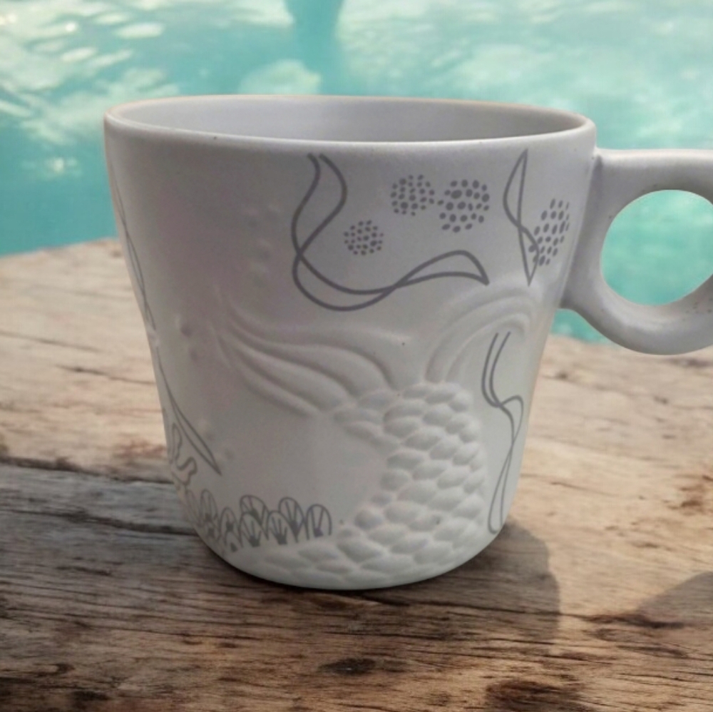 2 NEW STARBUCKS 2016 Anniversary Mermaid Siren Tail Mugs ~ 12 OZ SET OF 2